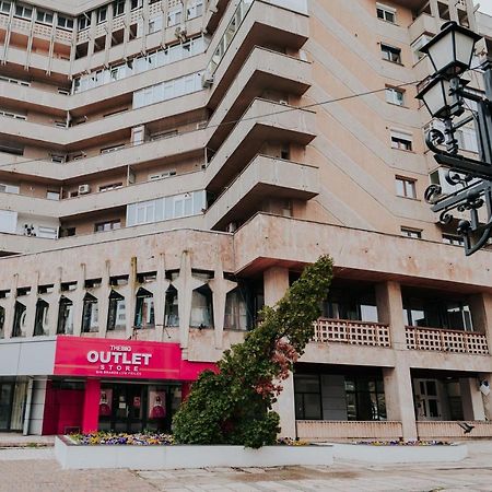 Carla'S Studio Central Palas, Airport Shuttle Iasi Exterior photo